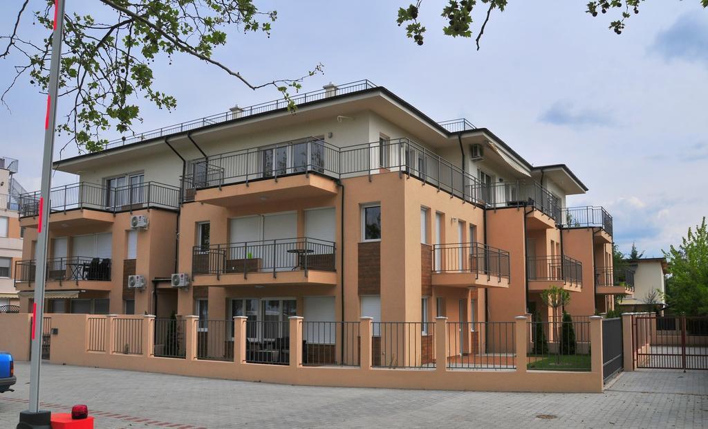Zen Apartman Sunshine Zamárdi Esterno foto